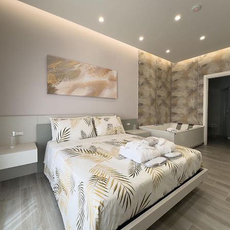 Al Civico3 Home & Suites 살레르노 외부 사진