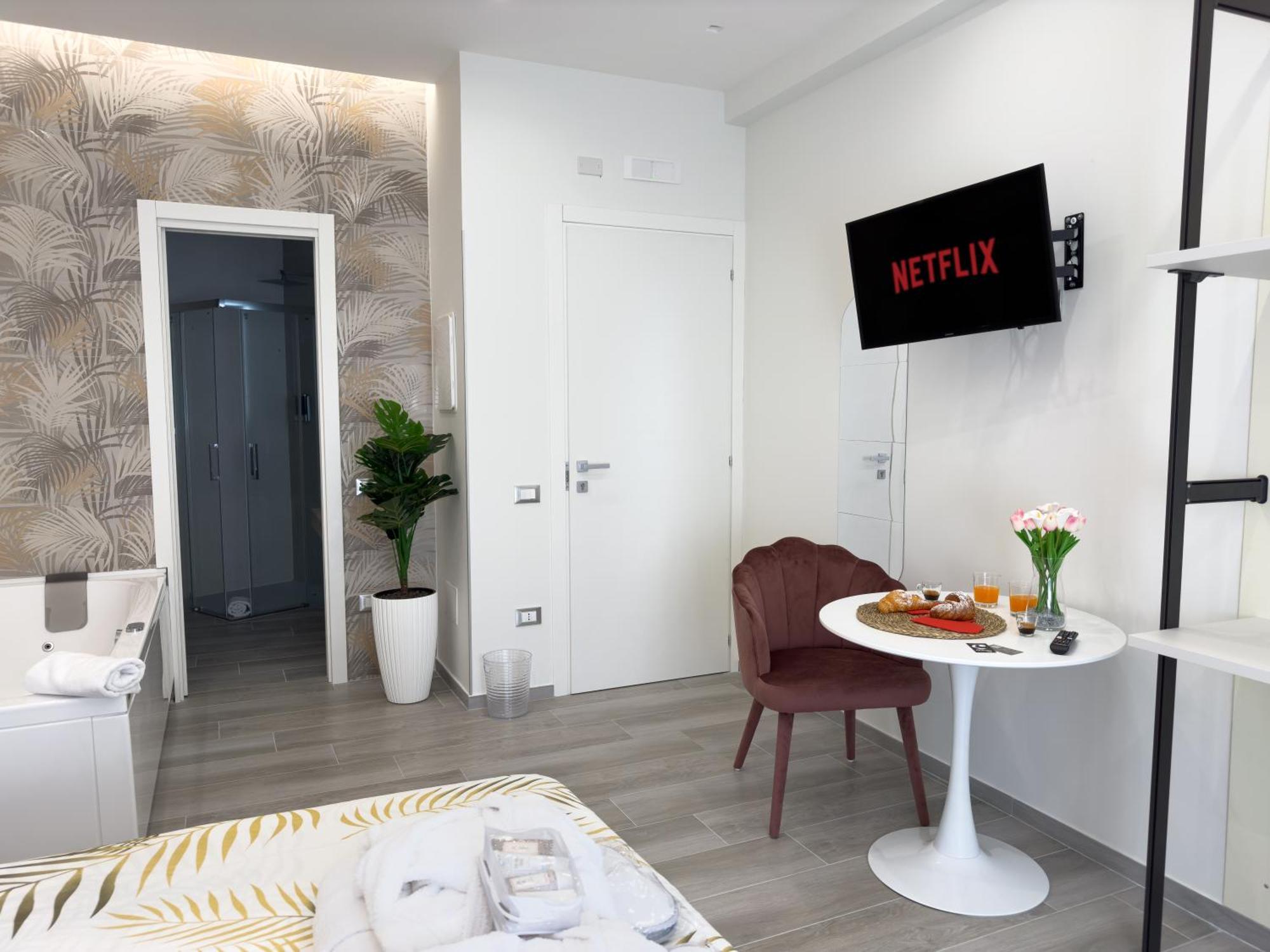 Al Civico3 Home & Suites 살레르노 외부 사진